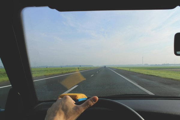 Wie kann man die Effizienz der Klimaanlage im Auto verbessern?